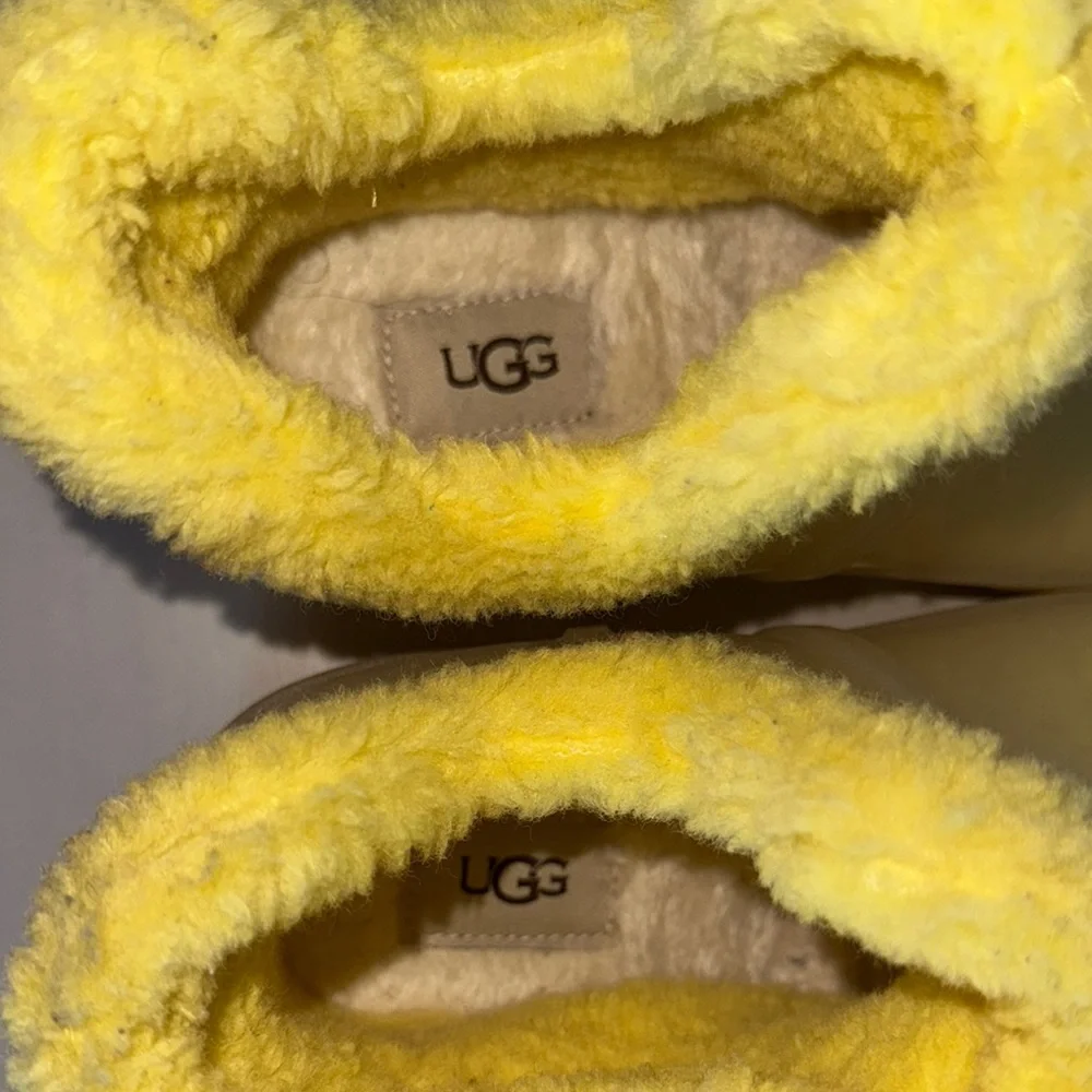 Yellow Rain Boots - Picture 5 of 7